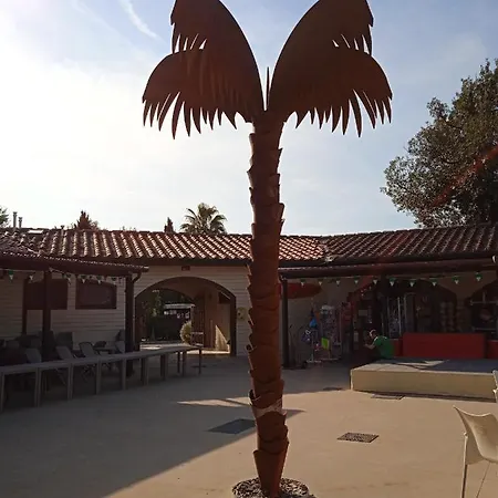 Mobile Comfort - Including Airco -camping Paradiso- R028 Camping Viareggio