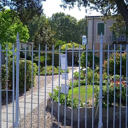 Camping Mobile Comfort - Including Airco -camping Paradiso- R028 Viareggio